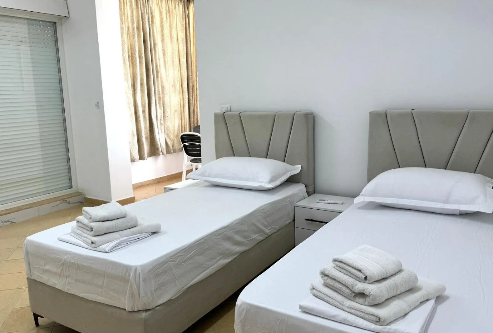 Amadeos Apartments Sarandë