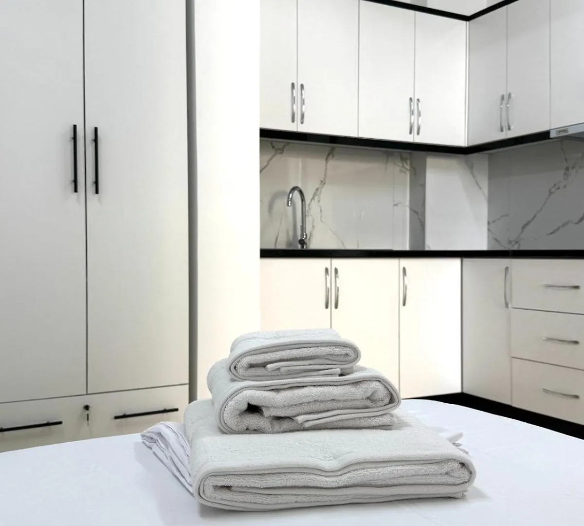 Amadeos Apartments Sarandë 0*,  Albania
